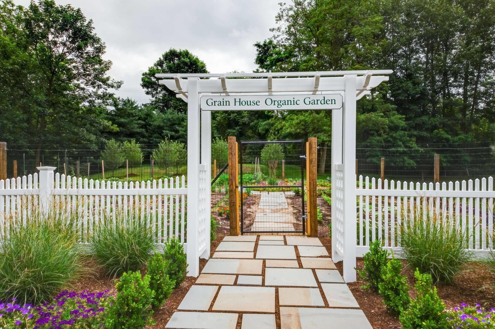 The Olde Mill Inn Basking Ridge Eksteriør bilde